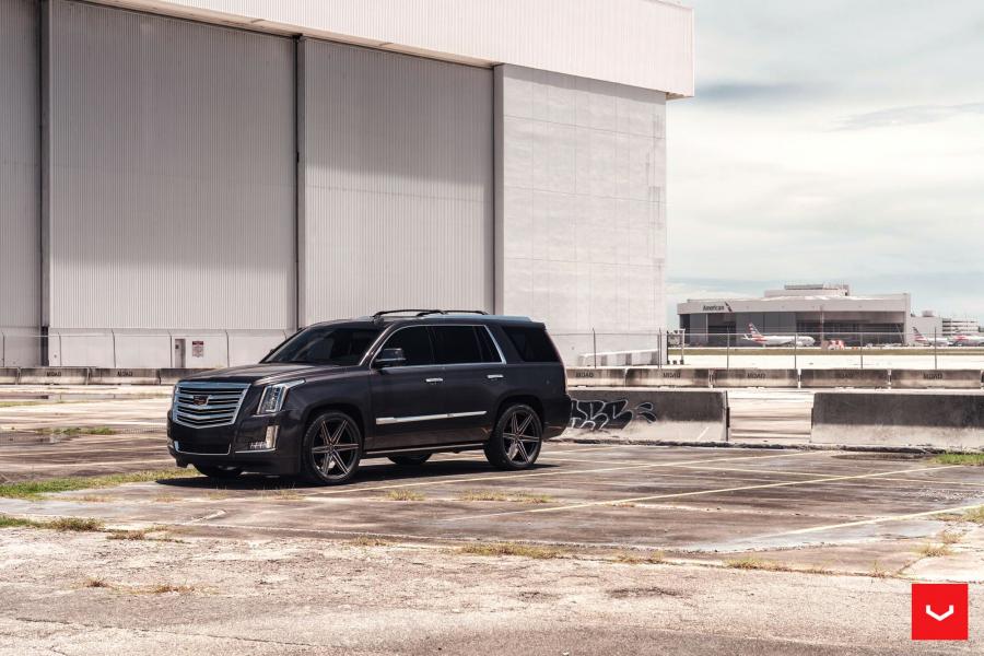  Cadillac Escalade on Vossen Wheels (HF6-2) 2019 года  (фото 3 из 11)